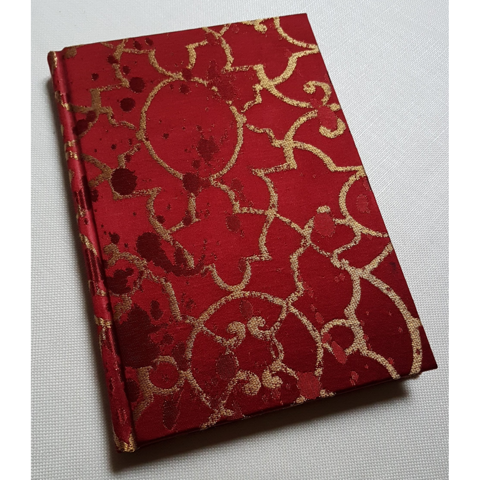 Red Journal  Hardcover – Parabooks