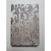Quaderno con Copertina Rivestita in Tessuto Jacquard di Seta Rubelli Les Indes Galantes Avorio e Argento