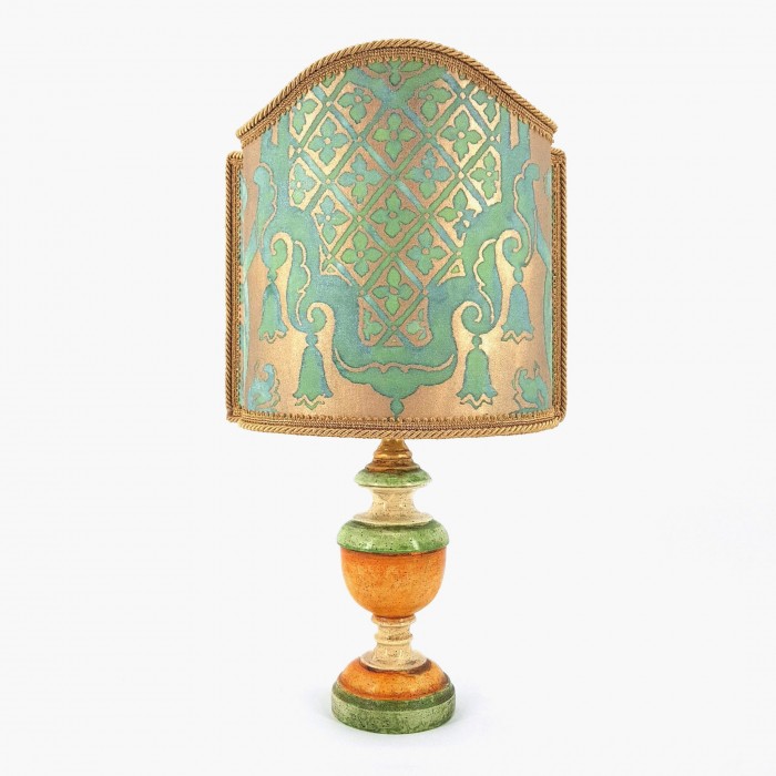 Lampe de Table en Bois Patiné Vert et Orange avec Abat Jour en Tissu Fortuny Carnavalet